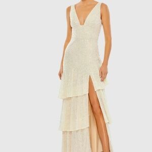 Mac Duggal fully beaded gown-14 NWT